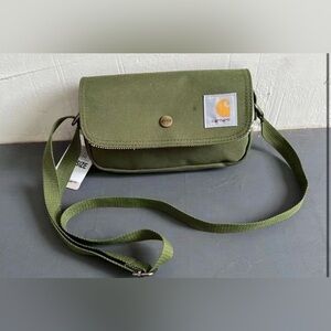 - NWT RARE Army green Carhartt crossbody bag/ waist bag